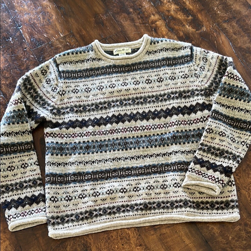 Size medium Eddie Bauer Wool Sweater